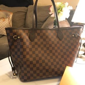 Authentic Louis Vuitton Neverfull MM